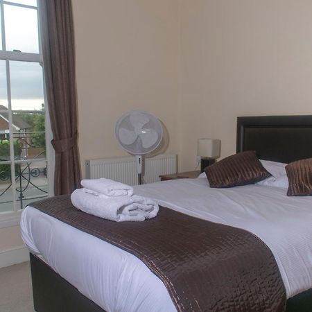 The Lawns Guest House Ретфорд Екстер'єр фото